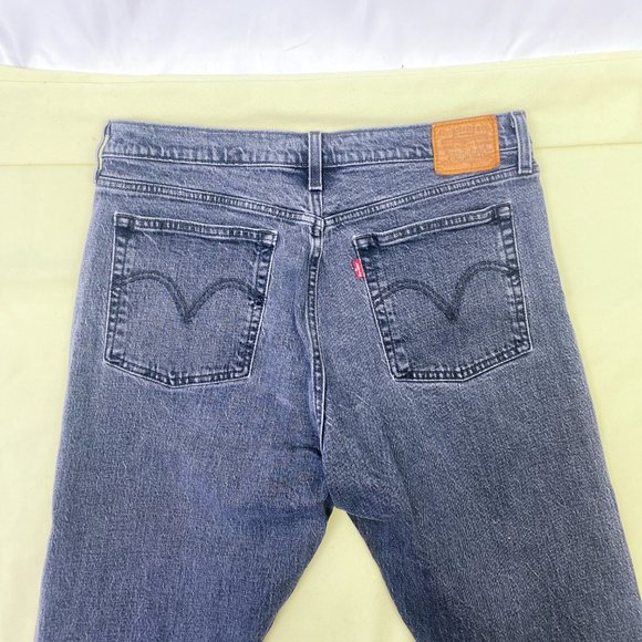 LEVIs Women's Wedgie Jeans Premium Denim Vintage Style Black Plus Size 32 - Picture 3 of 14